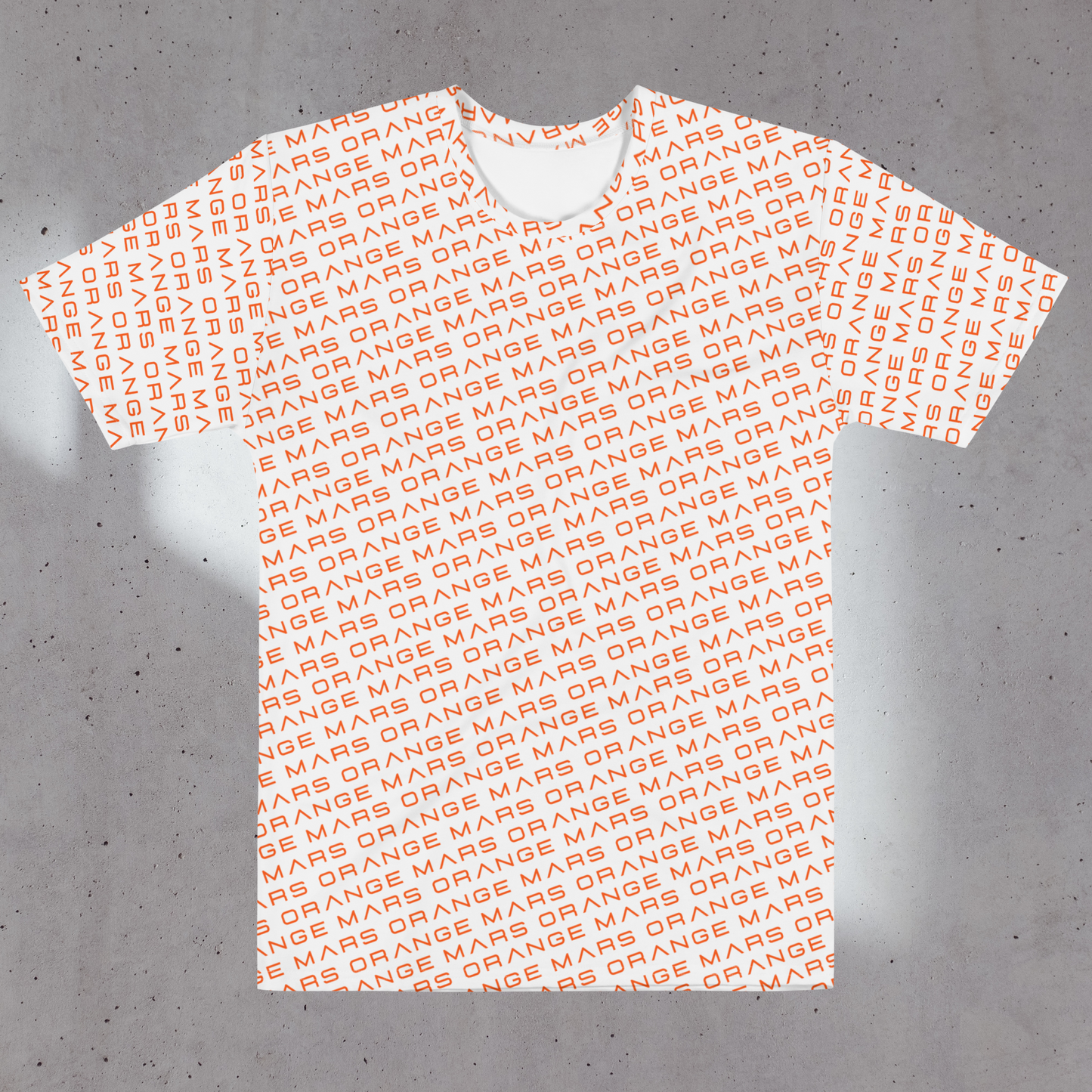Le modèle "ALL OVER MARS TEE" est LE tee-shirt 100% orange vision : il apporte dynamisme, énergie, et style en toute circonstance à votre tenue. La matière a été choisie pour être souple, douce, et confortable, avec un "toucher" coton qui ne ternit pas au lavage. Ce modèle existe en noir, blanc et orange. Crédits Photographie ©Astrid Manoukian / ORANGE MARS OFFICIAL - SHOP ONLINE