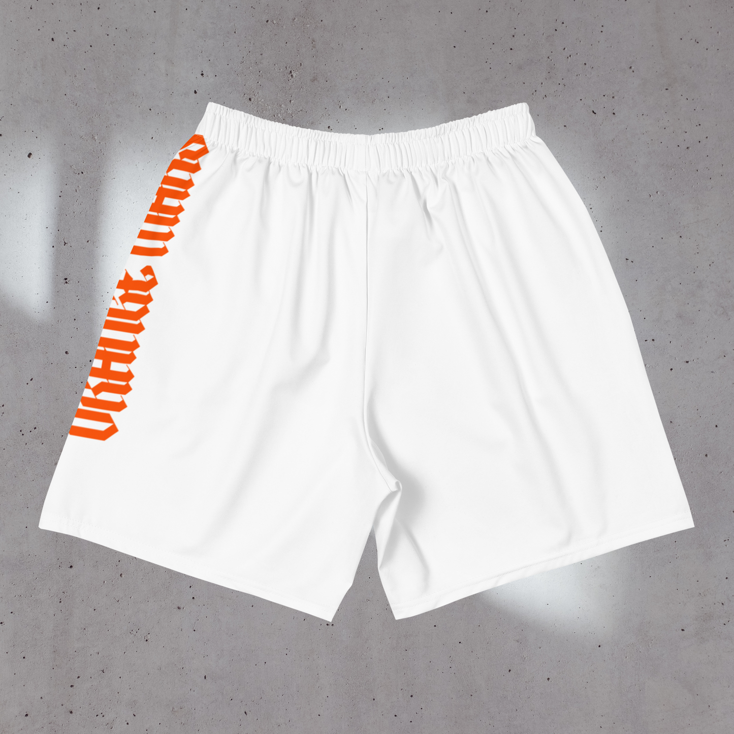Le modèle "GOTH MARS SHORT" est un short unisexe, existe en 4 coloris (orange, gris, noir ou blanc). Parfait pour le sport ou pour tous les jours, léger, ample et ultra confortable. Coupe américaine, cordon intérieur, poches. Design vertical "ORANGE MARS" façon gothique sur le côté gauche. Crédits Photographie ©Astrid Manoukian / ORANGE MARS OFFICIAL - SHOP ONLINE
